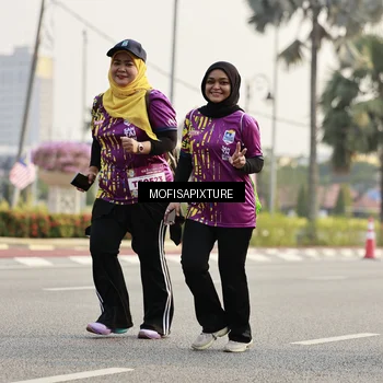 Runner Photo 5927886