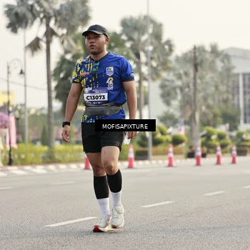 Runner Photo 5927957
