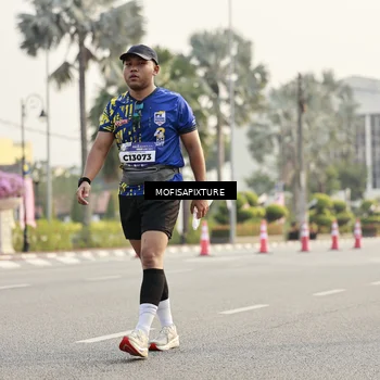 Runner Photo 5927976