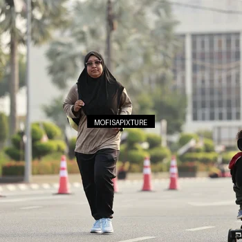 Runner Photo 5927985