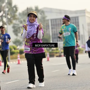 Runner Photo 5928051