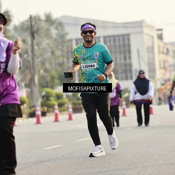 Runner Photo 5928055