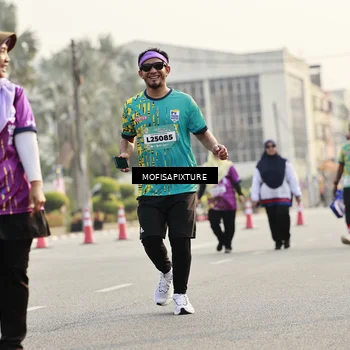 Runner Photo 5928062
