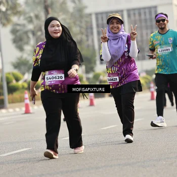 Runner Photo 5928065