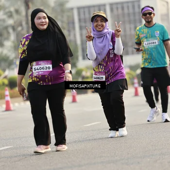 Runner Photo 5928067