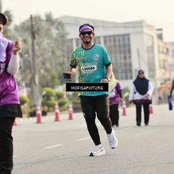 Runner Photo 5928069