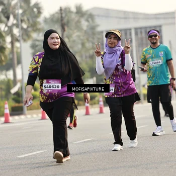 Runner Photo 5928071