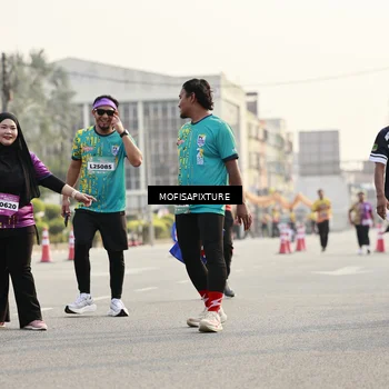 Runner Photo 5928078