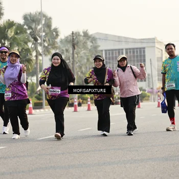 Runner Photo 5928085