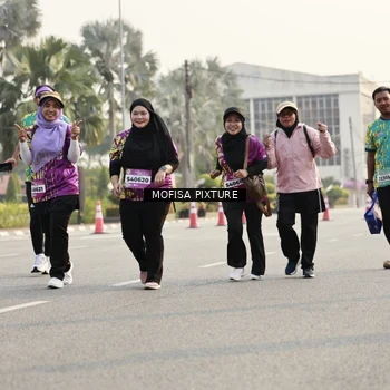 Runner Photo 5928087
