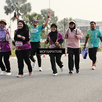 Runner Photo 5928111