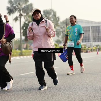 Runner Photo 5928135