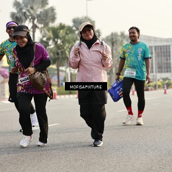 Runner Photo 5928138