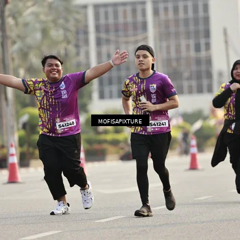 Runner Photo 5928190