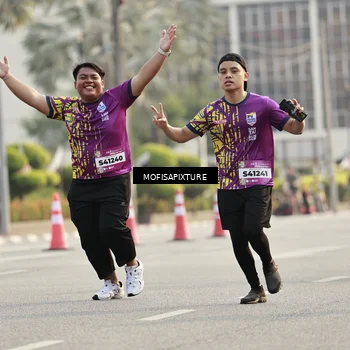 Runner Photo 5928191