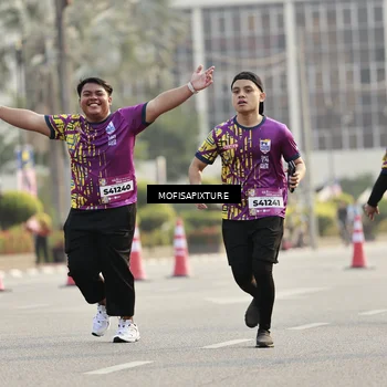 Runner Photo 5928192