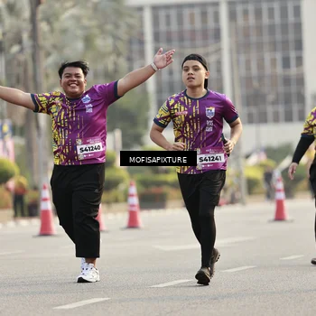Runner Photo 5928196