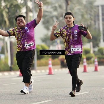 Runner Photo 5928223