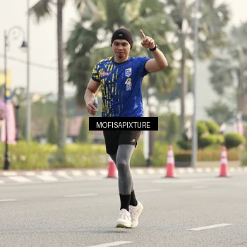Runner Photo 5928257