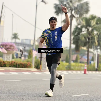 Runner Photo 5928282