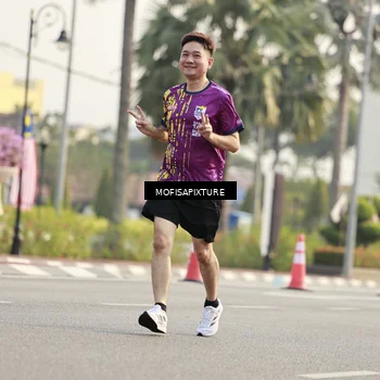 Runner Photo 5928397