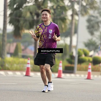 Runner Photo 5928400