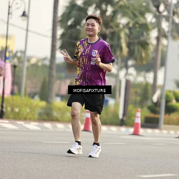 Runner Photo 5928401