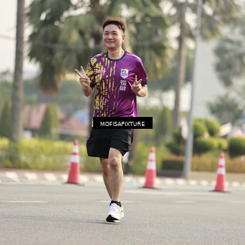 Runner Photo 5928402