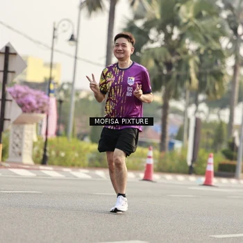 Runner Photo 5928414