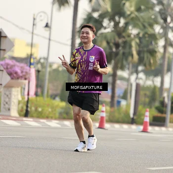 Runner Photo 5928420