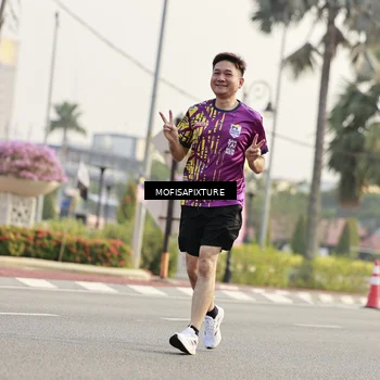 Runner Photo 5928422
