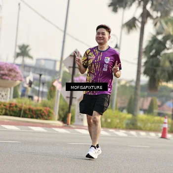 Runner Photo 5928427