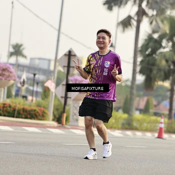 Runner Photo 5928431