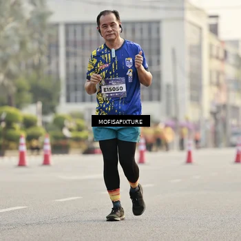 Runner Photo 5928438