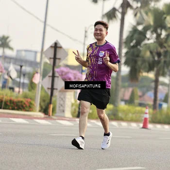Runner Photo 5928442