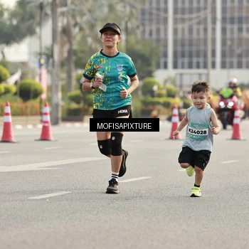 Runner Photo 5928467
