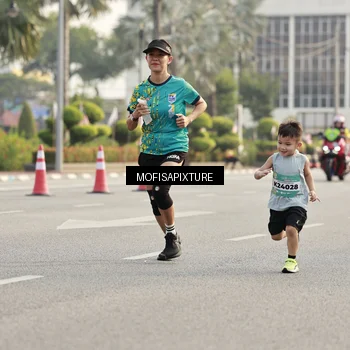 Runner Photo 5928469