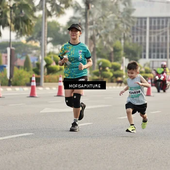 Runner Photo 5928478
