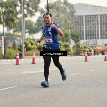 Runner Photo 5928518