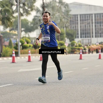 Runner Photo 5928524