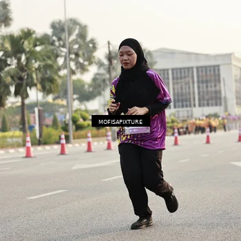Runner Photo 5928571
