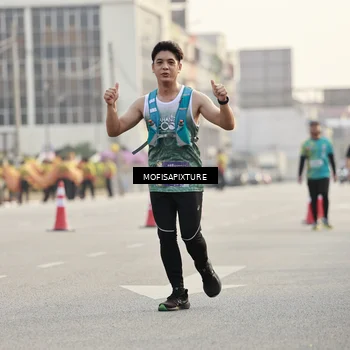 Runner Photo 5928574