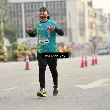 Runner Photo 5928602