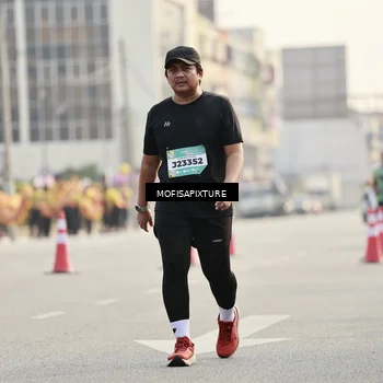 Runner Photo 5928632