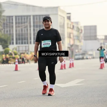 Runner Photo 5928680