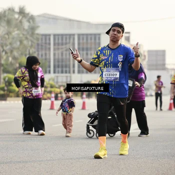 Runner Photo 5928692