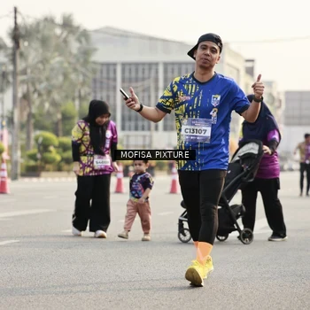 Runner Photo 5928700