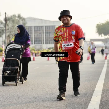 Runner Photo 5928717