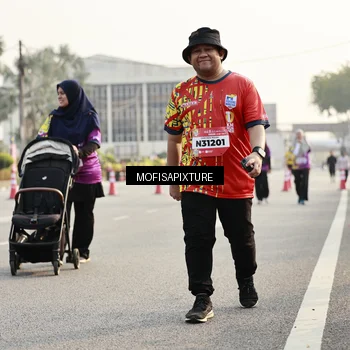 Runner Photo 5928725