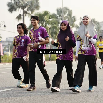Runner Photo 5928737
